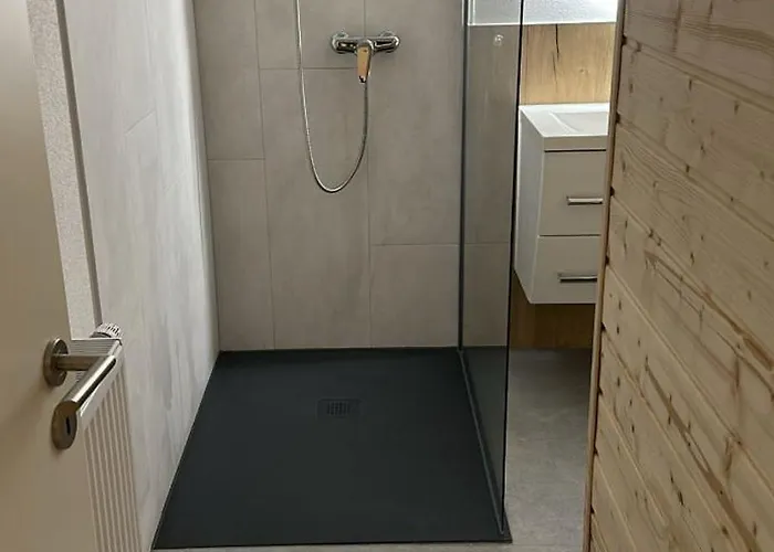 3 Lejlighed Grengiols